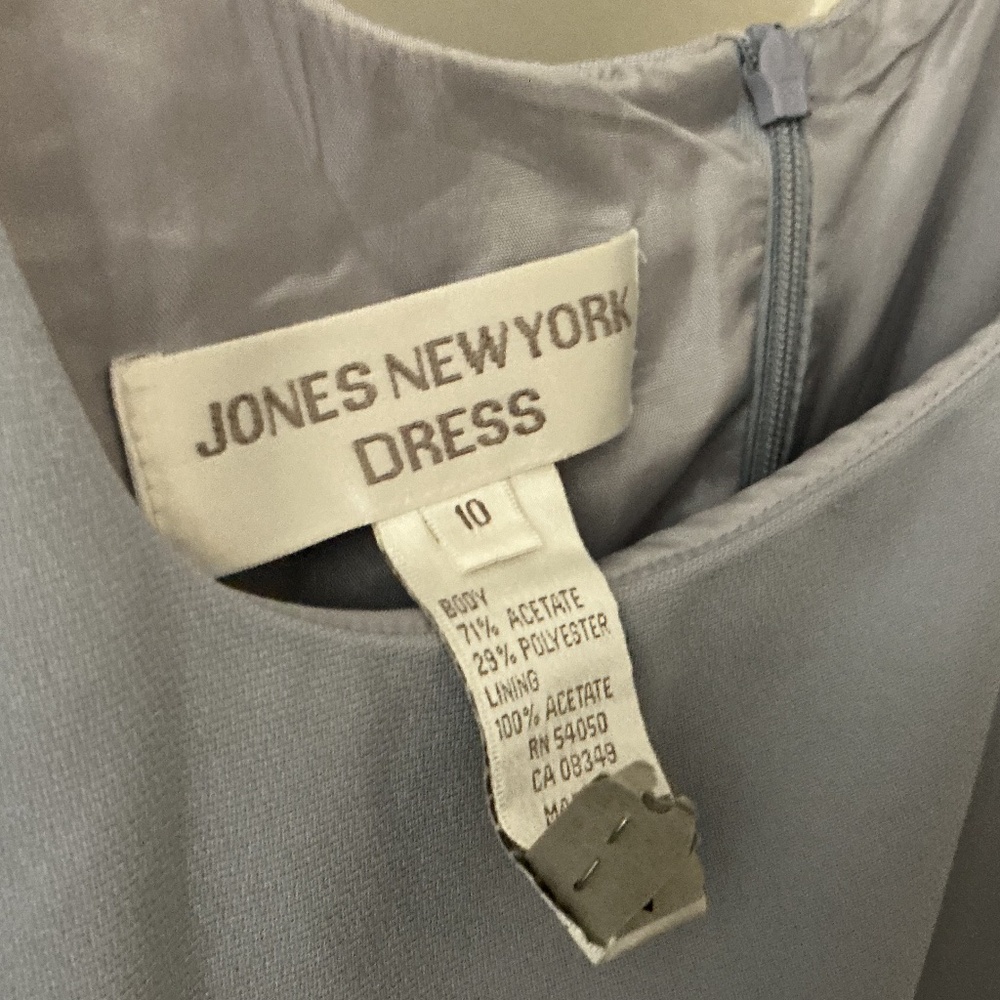 Jones of New York pale blue vintage 1990  dress size 10 polyester